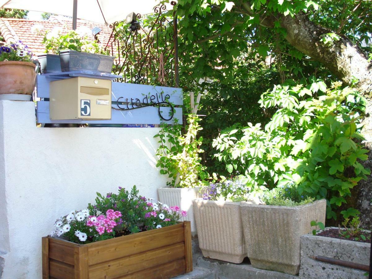 Bed and Breakfast La Citadelle à LʼHospitalet-du-Larzac Extérieur photo